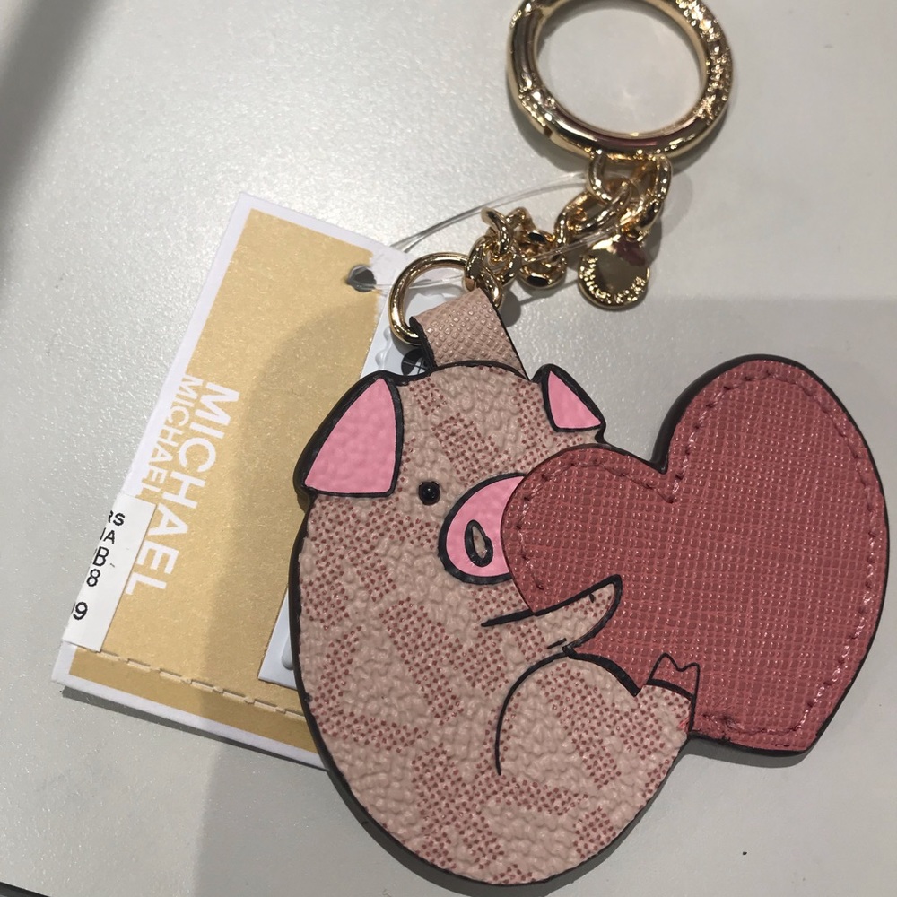 🎉HP🎉Michael Kors pink pig bag charm key keychain - Picture 2 of 5